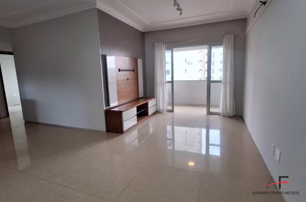 Apartamento com 3 quartos para locação no Papicu