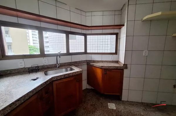 Apartamento com 2 quartos para venda no Aldeota