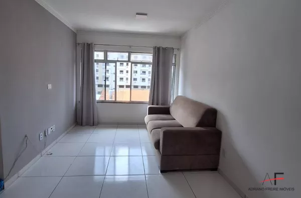 Apartamento com 3 quartos no Condomínio La Plaza