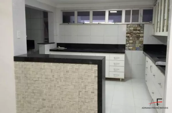 Apartamento com 3 quartos no Condomínio La Plaza