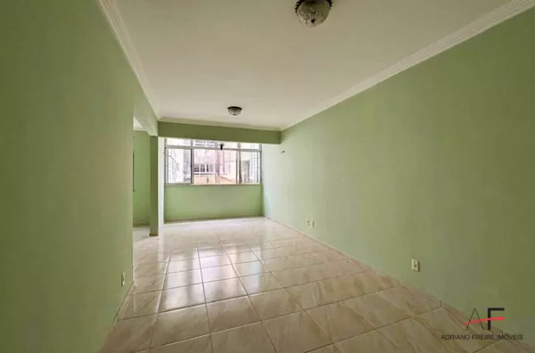 Apartamento com 3 quartos para Venda no Cocó