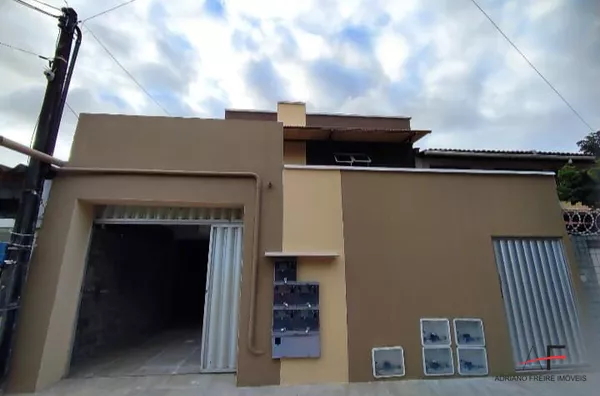 Excelente Casa com 2 quartos para locação na Parangaba