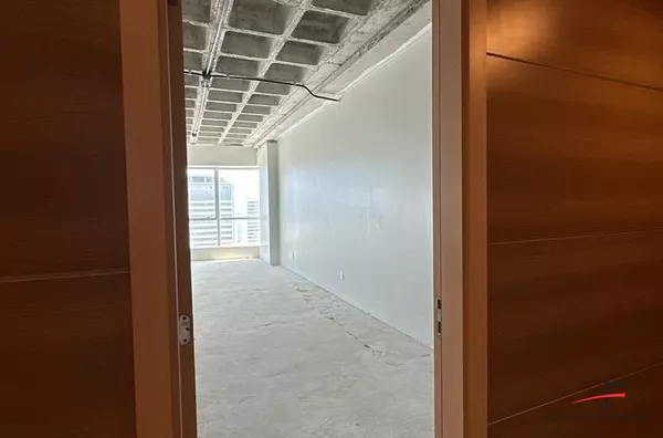 Sala Nova no melhor Centro Empresarial, Rio Mar Trade Center