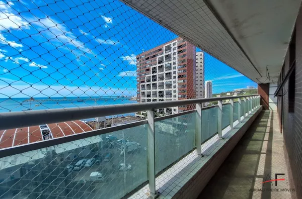 Apartamento Alto Padrão, 4 quartos para Venda no Meireles
