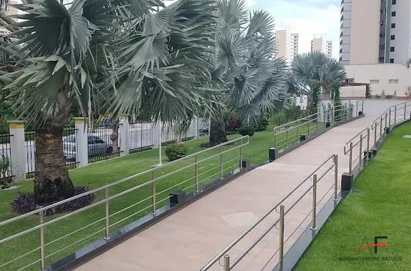 Excelente Apartamento com 3 quartos no Portal de Madrid