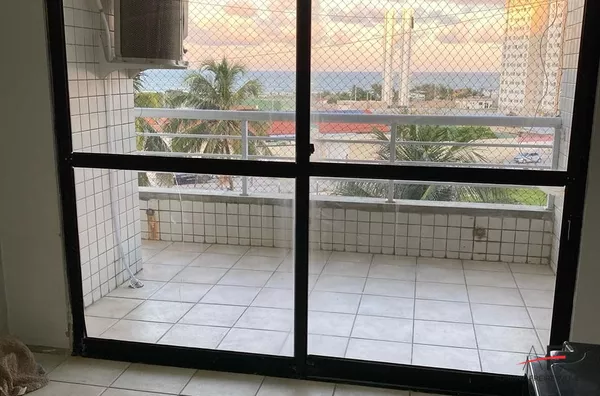 Apartamento todo mobiliado com 2 quartos no Condomínio  Praias do Ceará