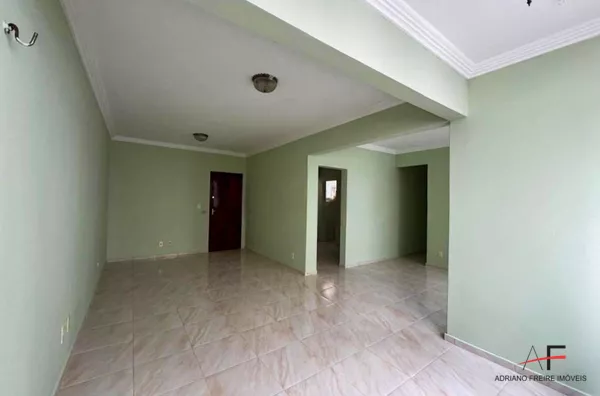 Apartamento com 3 quartos para Venda no Cocó