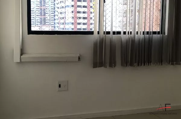 Excelente apartamento com 3 quartos, próximo a Beira Mar