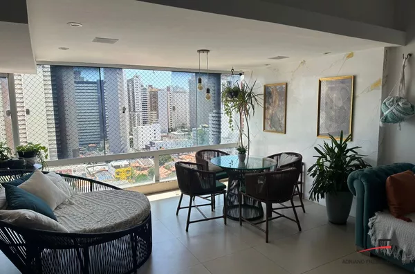 Excelente apartamento com Vista Mar, 3 suítes para Venda na Praia de Iracema