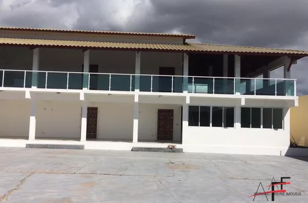 Mansão mobiliada com 10 suítes em Beberibe