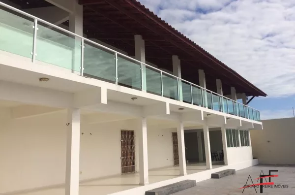 Mansão mobiliada com 10 suítes em Beberibe