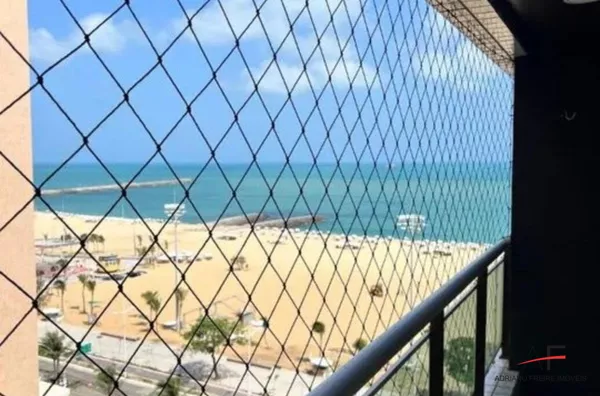 Excelente apartamento com Vista Mar, 2 quartos para Venda no Meireles