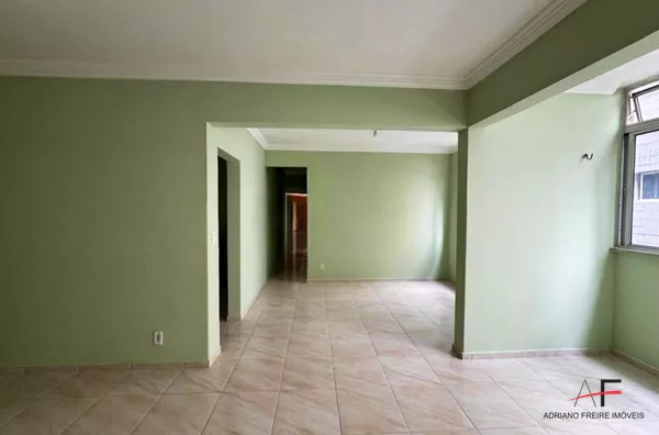 Apartamento com 3 quartos para Venda no Cocó