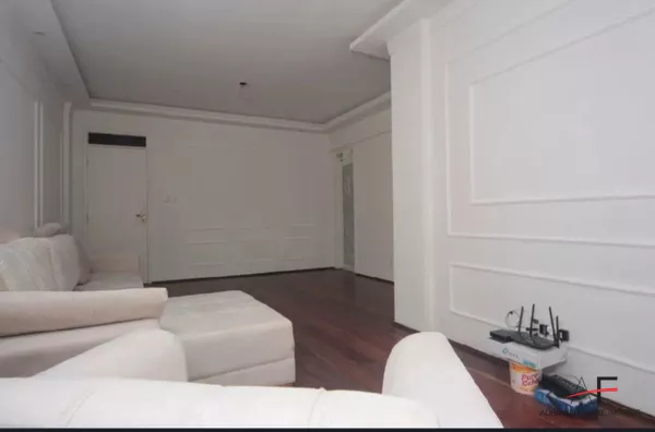 Apartamento com 2 suítes para venda no Edifício Hollywood