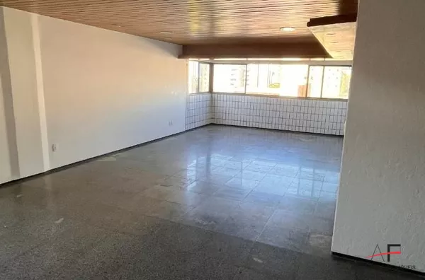Excelente apartamento projetado com 4 quartos para venda no Bairro Aldeota