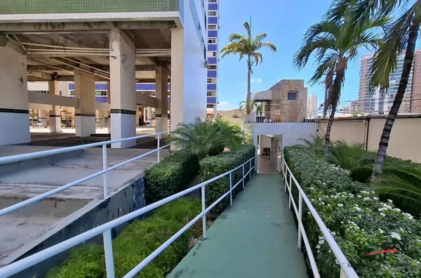 Excelente Apartamento Porteira Fechada com 3 quartos para Venda no Cocó