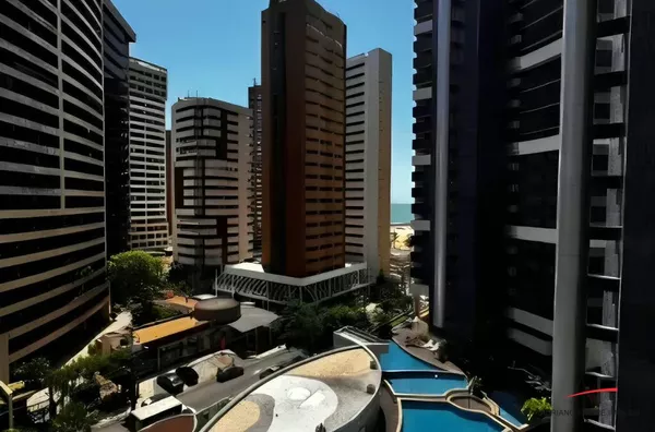 Apartamento projetado e mobiliado com 2 quartos no Condomínio Beach Class