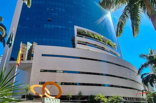 Sala com 35m² para locação no LC Corporate - Meireles