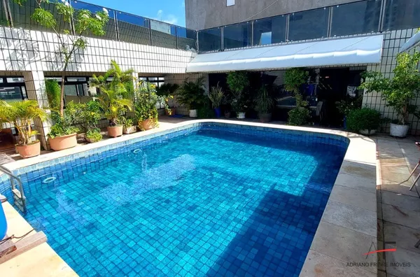 Excelente Cobertura com 3 suítes para venda no Meireles