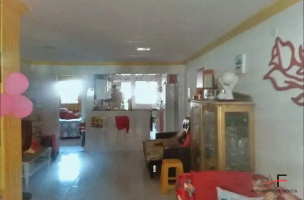 Casa Plana com 3 quartos para Venda na Cidade 2000