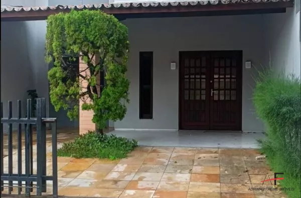 Excelente Casa para Venda com 4 quartos na Sapiranga