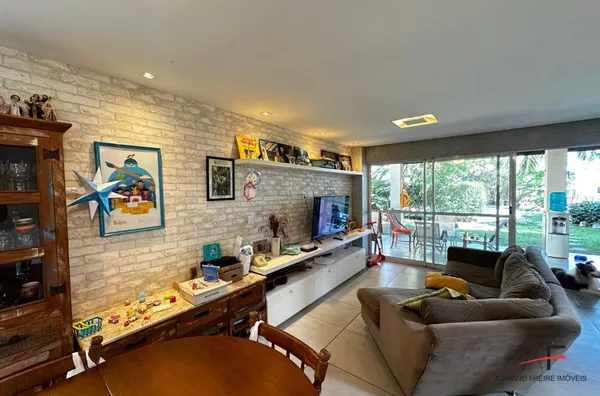 Casa com localização excelente para Venda no Eusébio