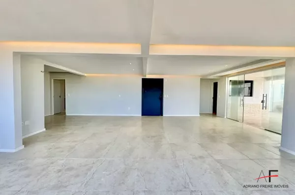 COBERTURA DE LUXO À VENDA – PRÓXIMO AO RIOMAR