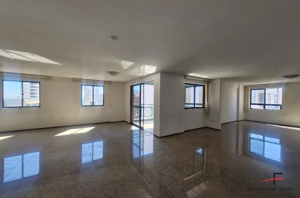 Apartamento com 2 suítes para Venda no Edifício Vila Morena