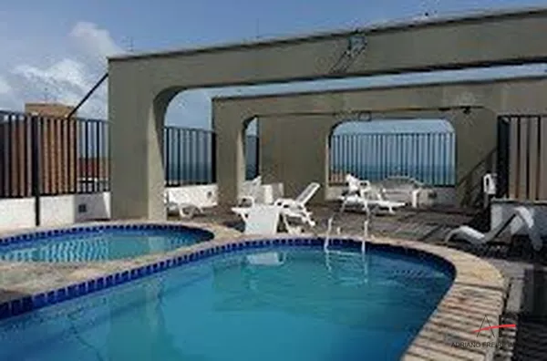 Apartamento Porteira Fechada com Vista Mar para venda na Praia de Iracema