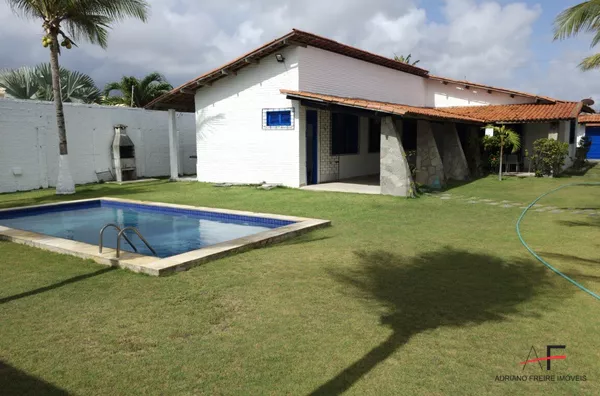 Casa de Praia para venda bem localizada na Praia do Presídio