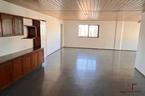 Excelente apartamento projetado com 4 quartos para venda no Bairro Aldeota