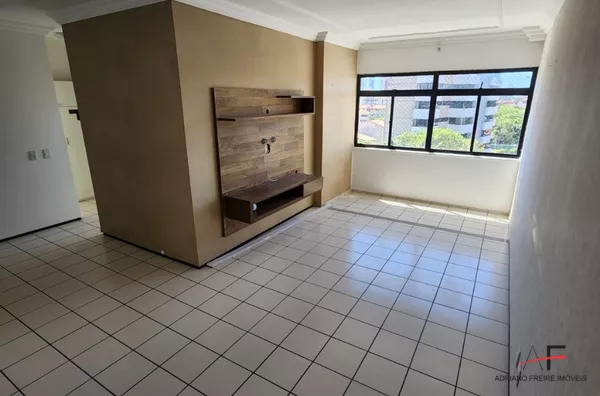 Apartamento com 2 quartos no Edifício Acapulco.