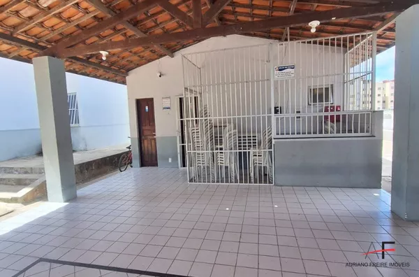 Apartamento com 2 quartos para venda no Passaré