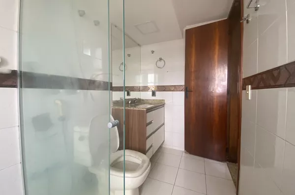 Apartamento para locação no Edifício Vivaldi em Pato Branco - PR