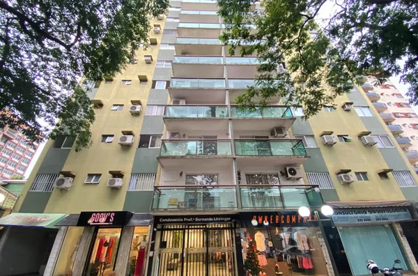 Apartamento para venda no edifício Professor Bernardo Litzinger no Centro de Pato Branco - PR