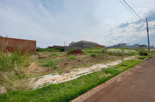 Terreno para venda localizado na vila maria em Pato Branco - PR