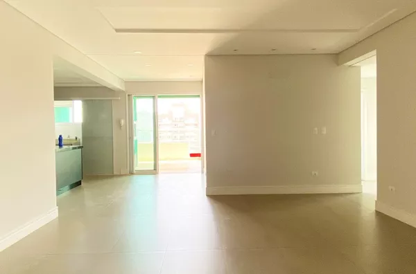 Apartamento para VENDA no edifício Esmeralda no Centro de Pato Branco - PR
