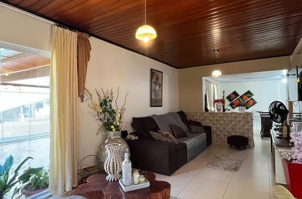  Casa para venda na Vila A em Pato Branco - PR