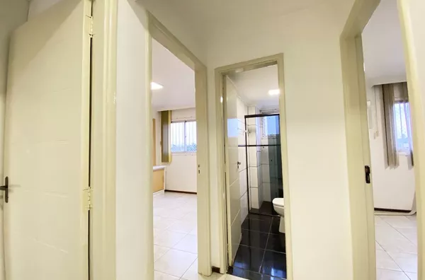 Apartamento para venda no edifício Professor Bernardo Litzinger no Centro de Pato Branco - PR