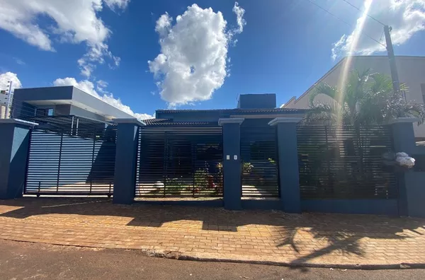 Casa para venda no bairro Três Bandeiras em Pato Branco - PR