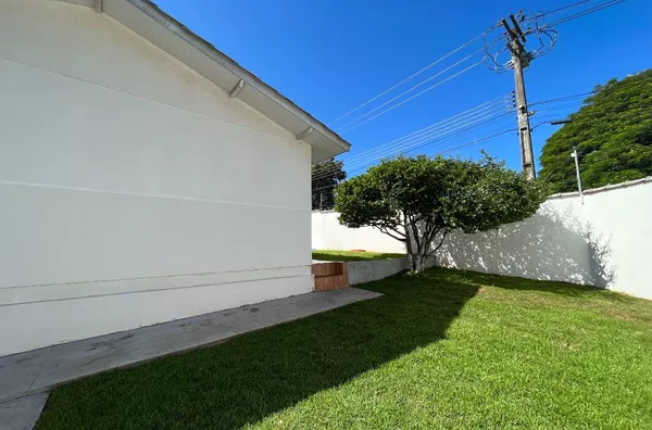 Casa para venda no bairro Conjunto Libra em Pato Branco - PR