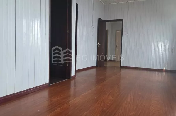 Casa para , 3 quarto(s),  Centro, Pato Branco