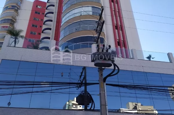 SALAS COMERCIAIS NA AV TUPI