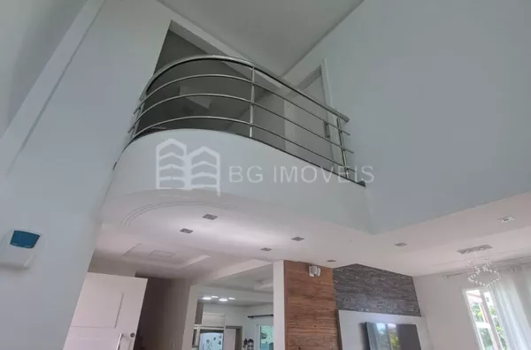 Sobrado para venda, 3 quarto(s),  Aeroporto, Pato Branco