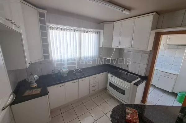 Apartamento mobiliado para Venda