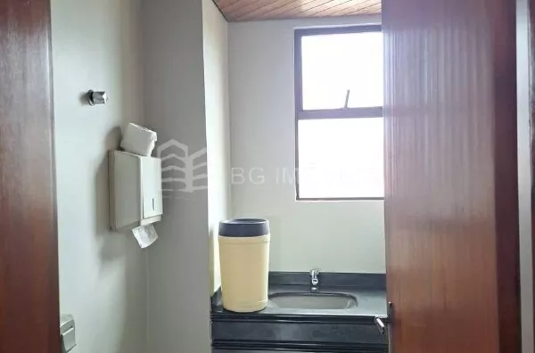 BANHEIRO SALÃO FESTAS