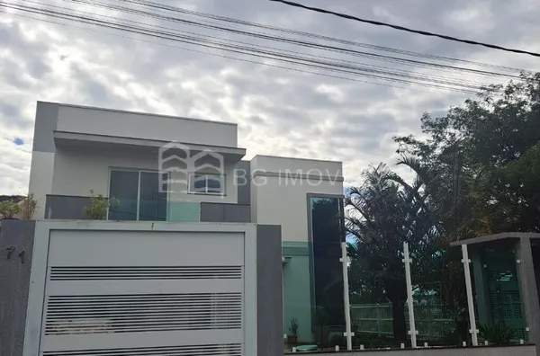 Sobrado para venda, 3 quarto(s),  Aeroporto, Pato Branco