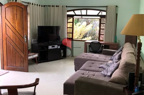 Casa para venda, ou permuta com apartamento em Ubatuba,  Vila Das Graças, Taubaté