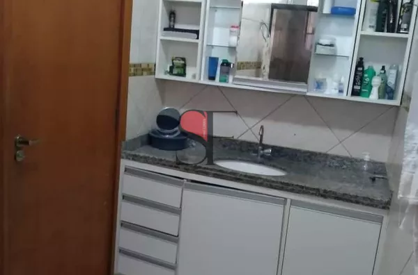 Sobrado para venda e permuta, 3 quarto(s),  Loteamento Residencial E Comercial Bosque Flamboyant, Taubaté