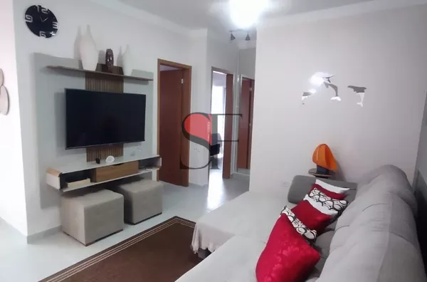 Apartamento com 2 dormitórios na Praia das Toninhas em Ubatuba para venda.